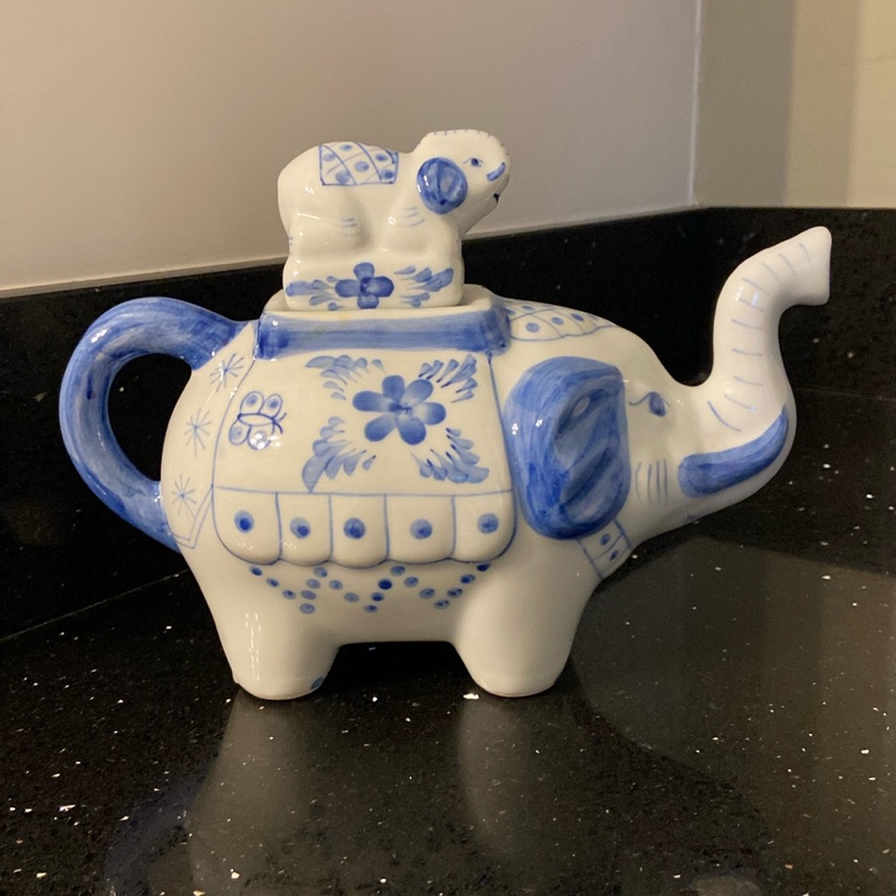 Elephant and Baby: Blue and White Floral Teapot Ceramic & Lid Vintage, Farmhouse